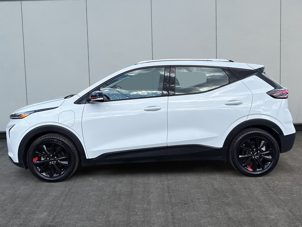 2023 Chevrolet Bolt EUV LT in Drummondville, Quebec - 5 - w1024h768px