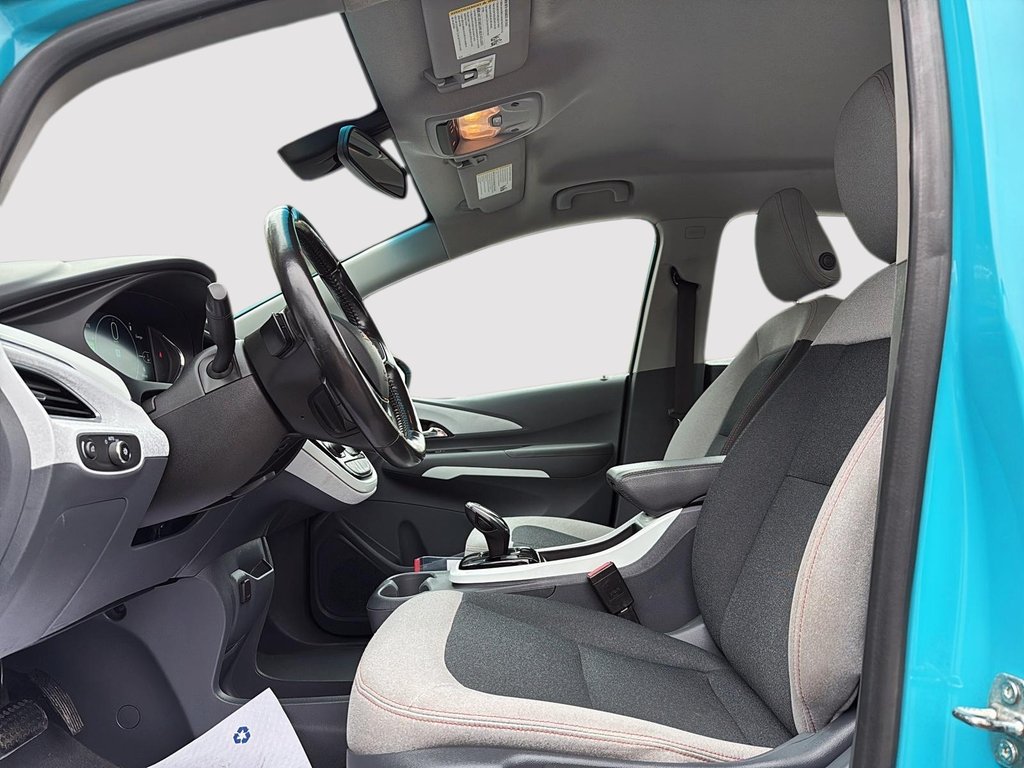 2021 Chevrolet Bolt EV LT in Drummondville, Quebec - 7 - w1024h768px