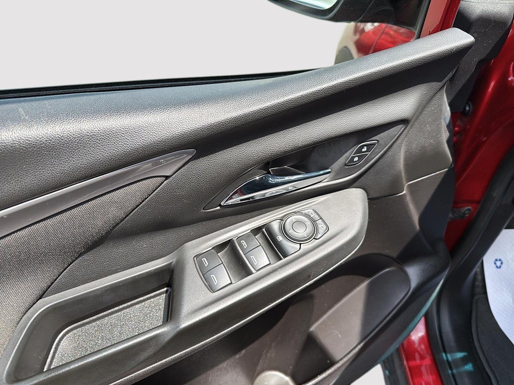 2022 Chevrolet Bolt EV 1LT in Drummondville, Quebec - 12 - w1024h768px