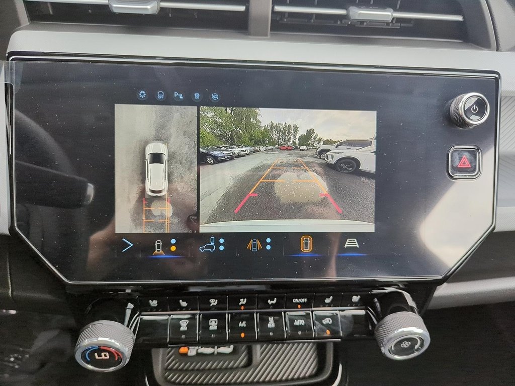 2027 Chevrolet Bolt RS in Drummondville, Quebec - 13 - w1024h768px