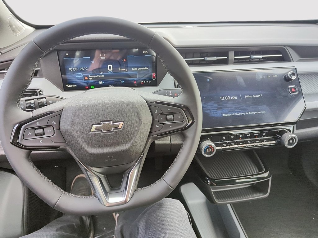 2027 Chevrolet Bolt LT in Drummondville, Quebec - 12 - w1024h768px