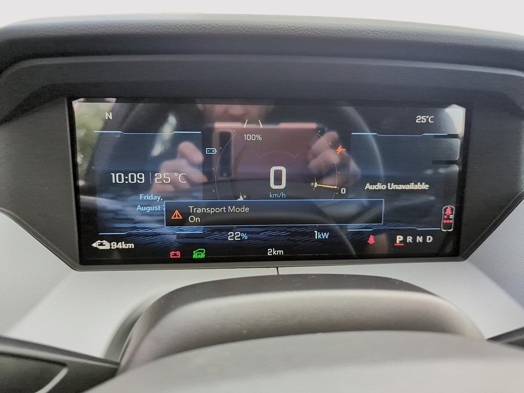 2027 Chevrolet Bolt LT in Drummondville, Quebec - 11 - w1024h768px
