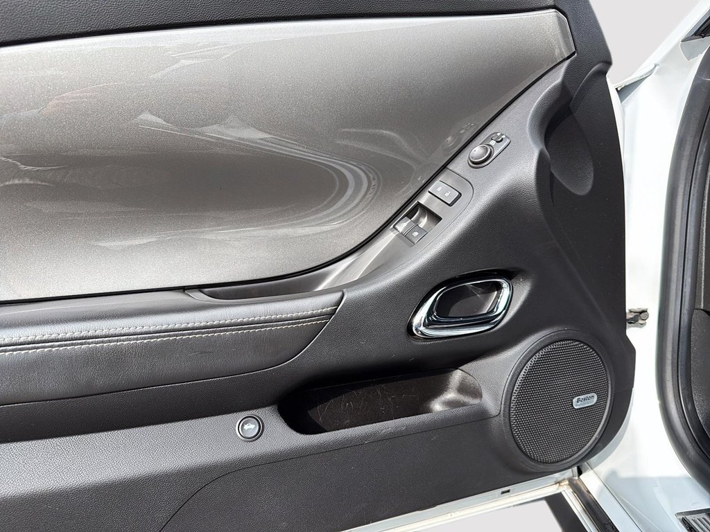 2014 Chevrolet Camaro 2SS in Drummondville, Quebec - 10 - w1024h768px