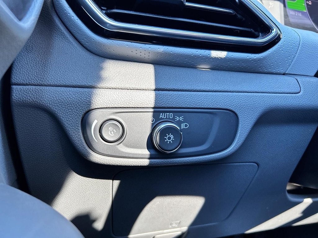 2022  CHEVROLET BOLT EUV Premier in Drummondville, Quebec - 19 - w1024h768px