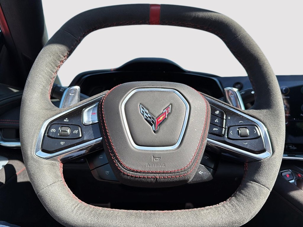2020 Chevrolet Corvette 3LT in Drummondville, Quebec - 13 - w1024h768px