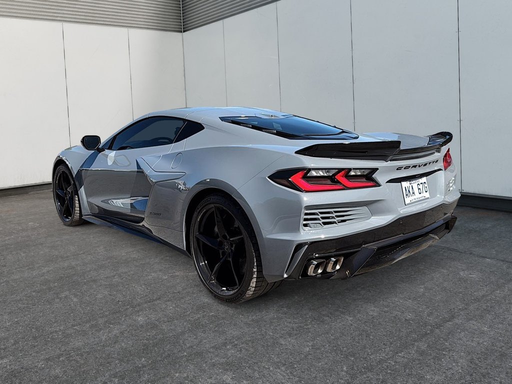 2024 Chevrolet Corvette 2LZ in Drummondville, Quebec - 4 - w1024h768px