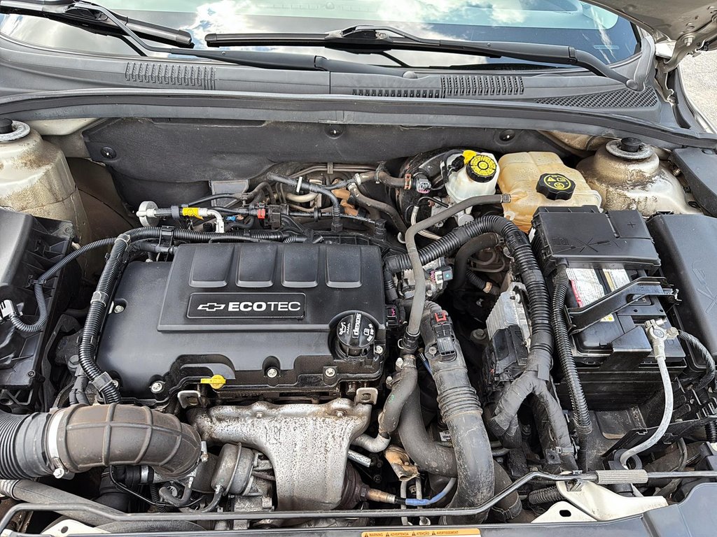 Chevrolet Cruze 1LT 2015 à Drummondville, Québec - 7 - w1024h768px