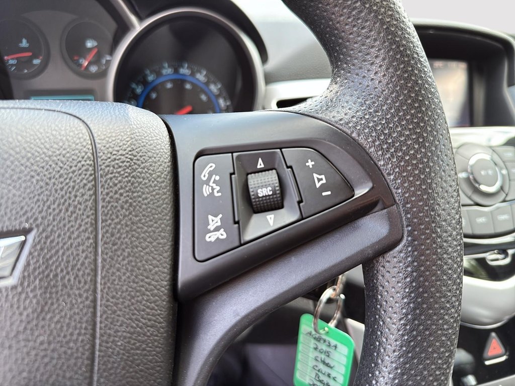 Chevrolet Cruze 1LT 2015 à Drummondville, Québec - 14 - w1024h768px