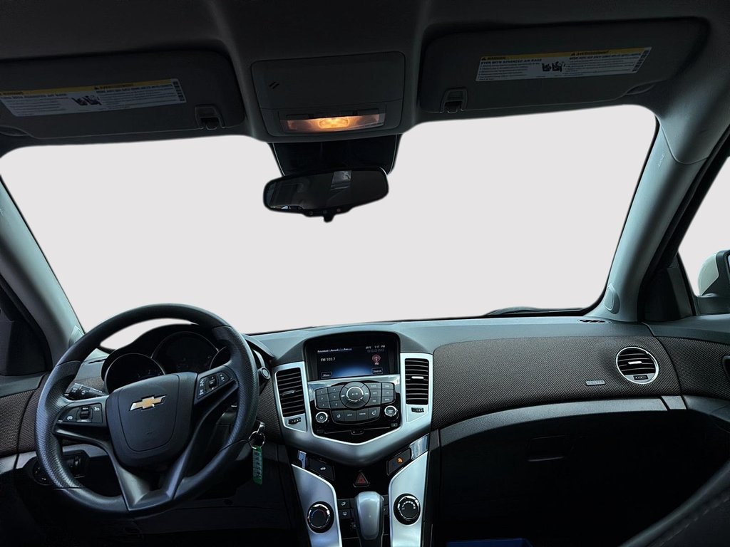 Chevrolet Cruze 1LT 2015 à Drummondville, Québec - 9 - w1024h768px