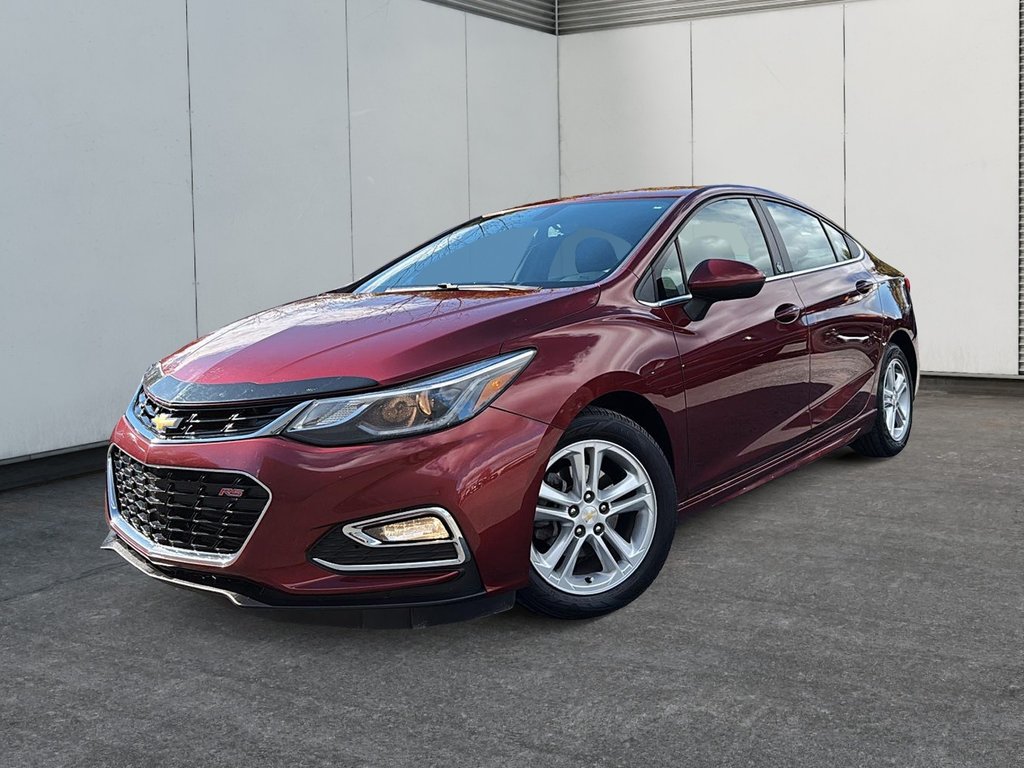 2016 Chevrolet Cruze LT in Drummondville, Quebec - 1 - w1024h768px
