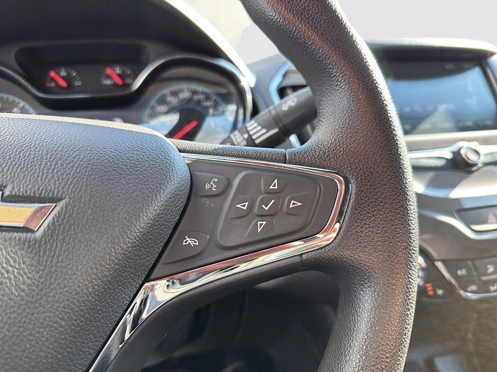 2016 Chevrolet Cruze LT in Drummondville, Quebec - 15 - w1024h768px