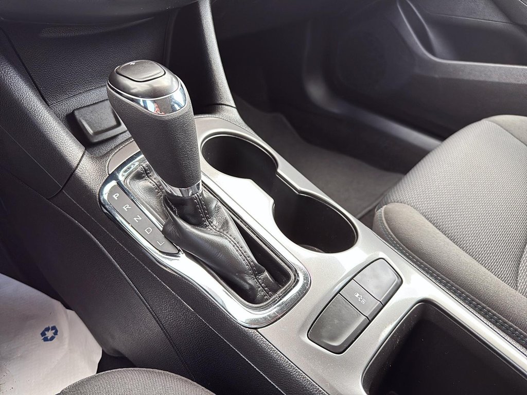 2018 Chevrolet Cruze LS in Drummondville, Quebec - 19 - w1024h768px