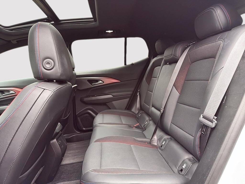 2024 Chevrolet EQUINOX EV 3RS eAWD (3RS) 3RS in Drummondville, Quebec - 9 - w1024h768px