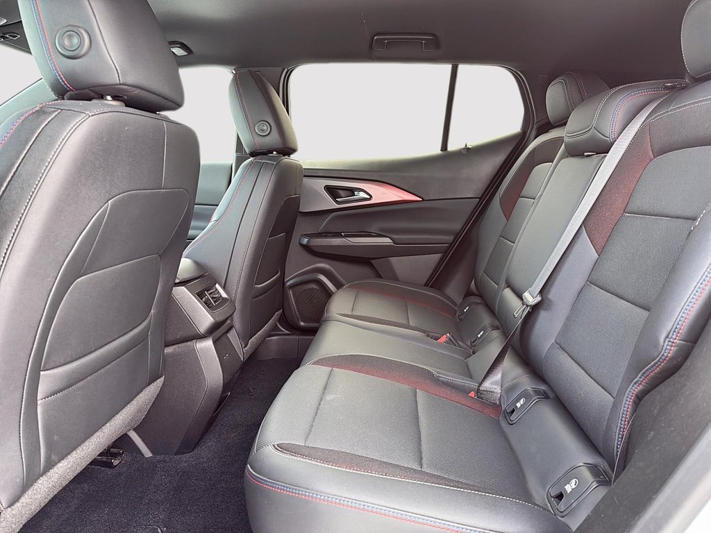 Chevrolet Equinox EV RS 2024 à Drummondville, Québec - 9 - w1024h768px