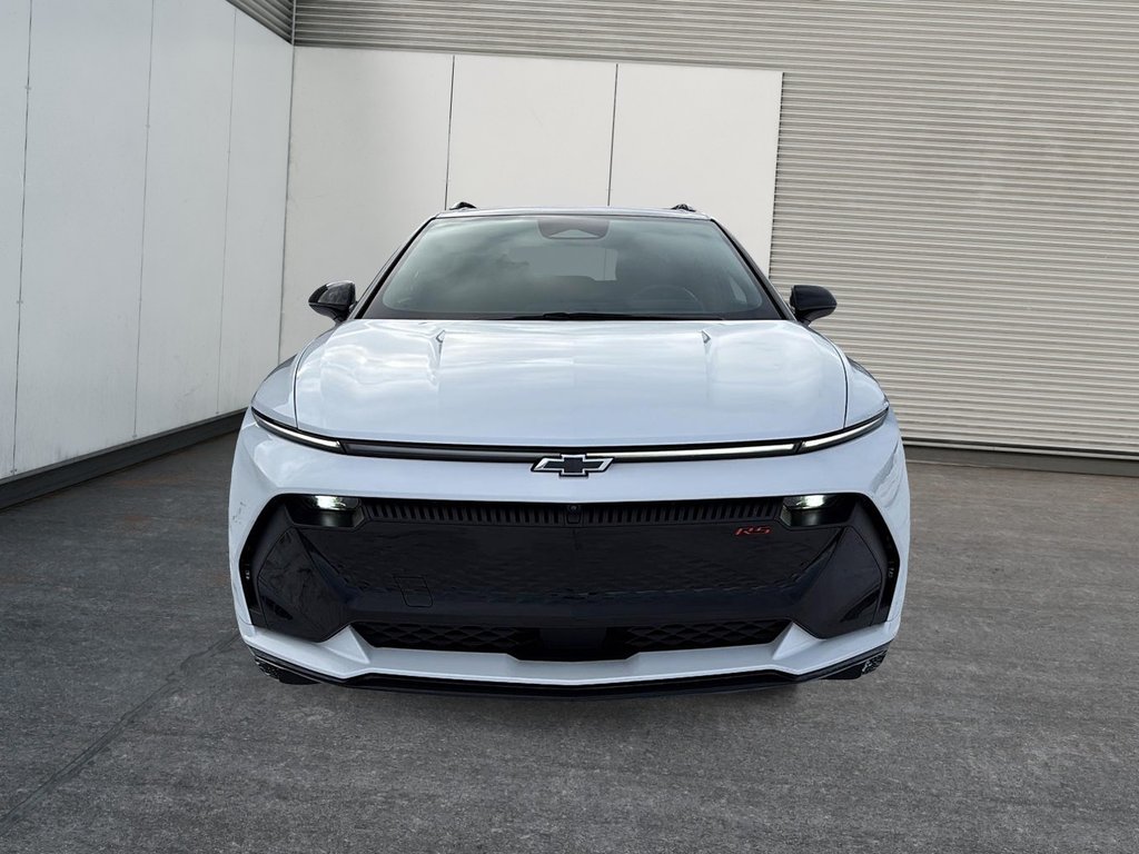 Chevrolet Equinox EV RS 2024 à Drummondville, Québec - 2 - w1024h768px