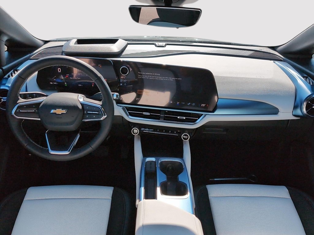 Chevrolet Equinox EV 2LT 2025 à Drummondville, Québec - 18 - w1024h768px