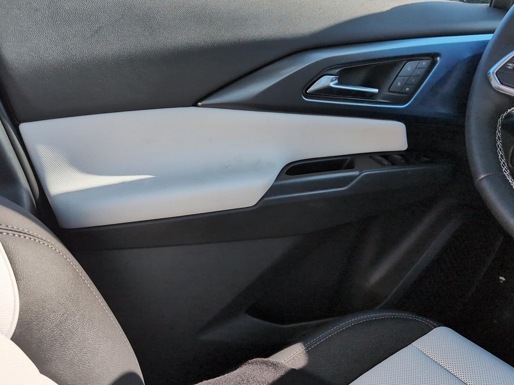 Chevrolet Equinox EV 2LT 2025 à Drummondville, Québec - 17 - w1024h768px