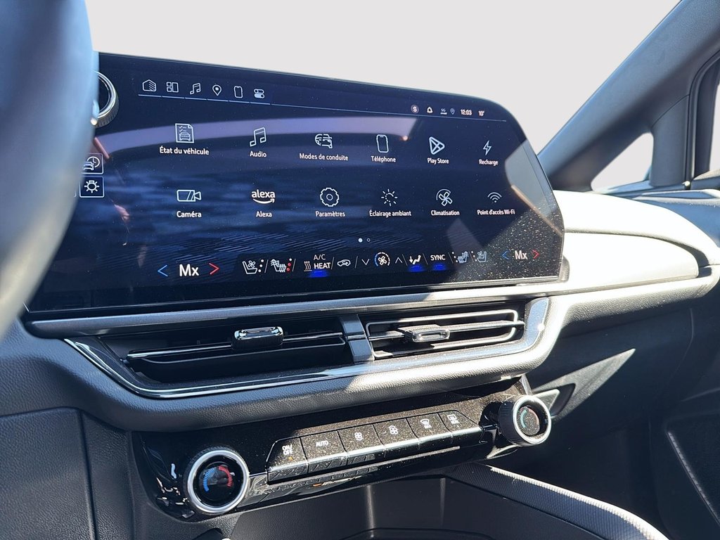 2025 Chevrolet Equinox EV RS in Drummondville, Quebec - 16 - w1024h768px