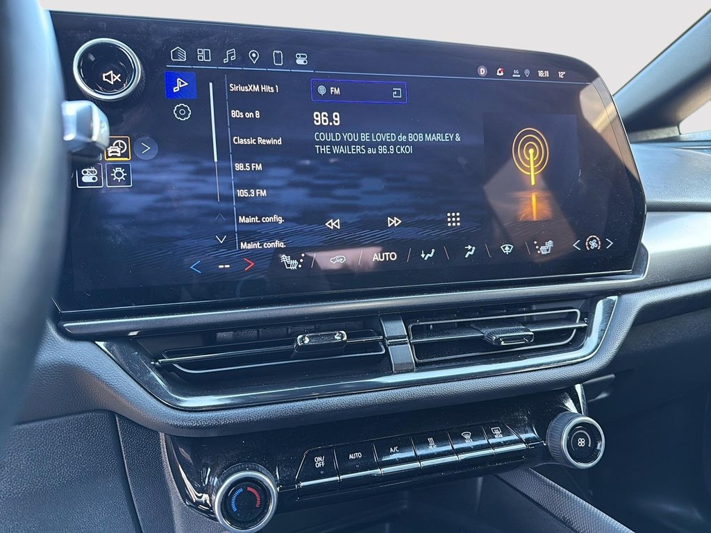 Chevrolet Equinox EV RS 2025 à Drummondville, Québec - 16 - w1024h768px