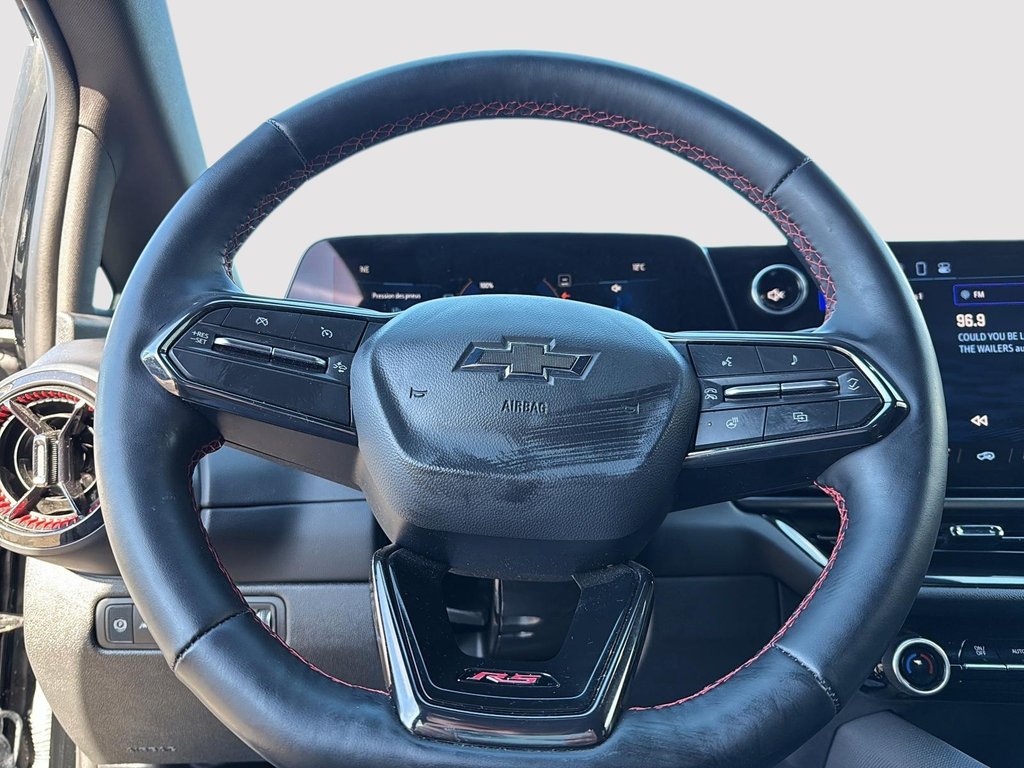 Chevrolet Equinox EV RS 2025 à Drummondville, Québec - 12 - w1024h768px
