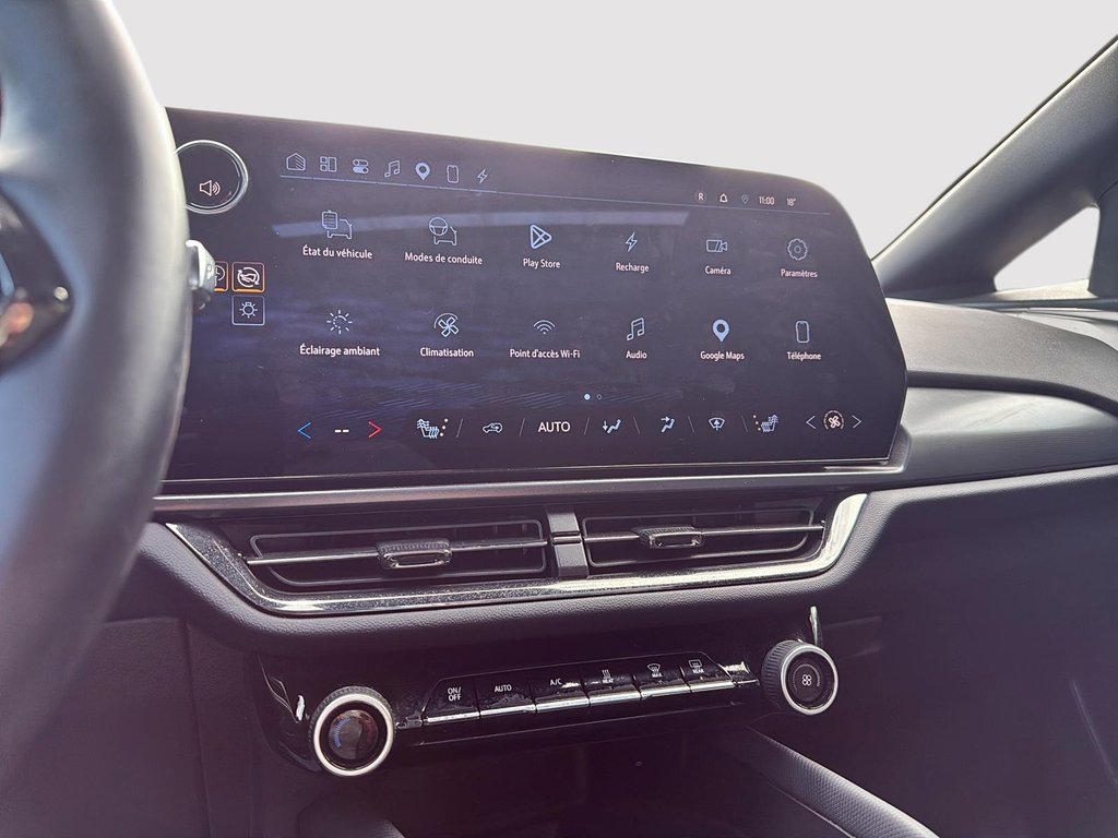 2025 Chevrolet Equinox EV RS in Drummondville, Quebec - 17 - w1024h768px