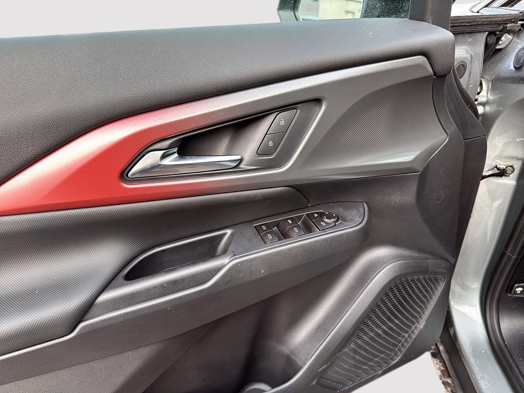 Chevrolet Equinox EV RS 2026 à Drummondville, Québec - 10 - w1024h768px