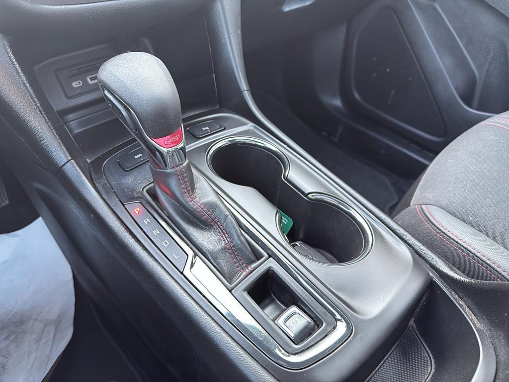 2022 Chevrolet Equinox RS in Drummondville, Quebec - 19 - w1024h768px