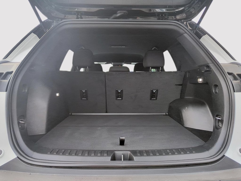 2026 Chevrolet Equinox LT in Drummondville, Quebec - 6 - w1024h768px