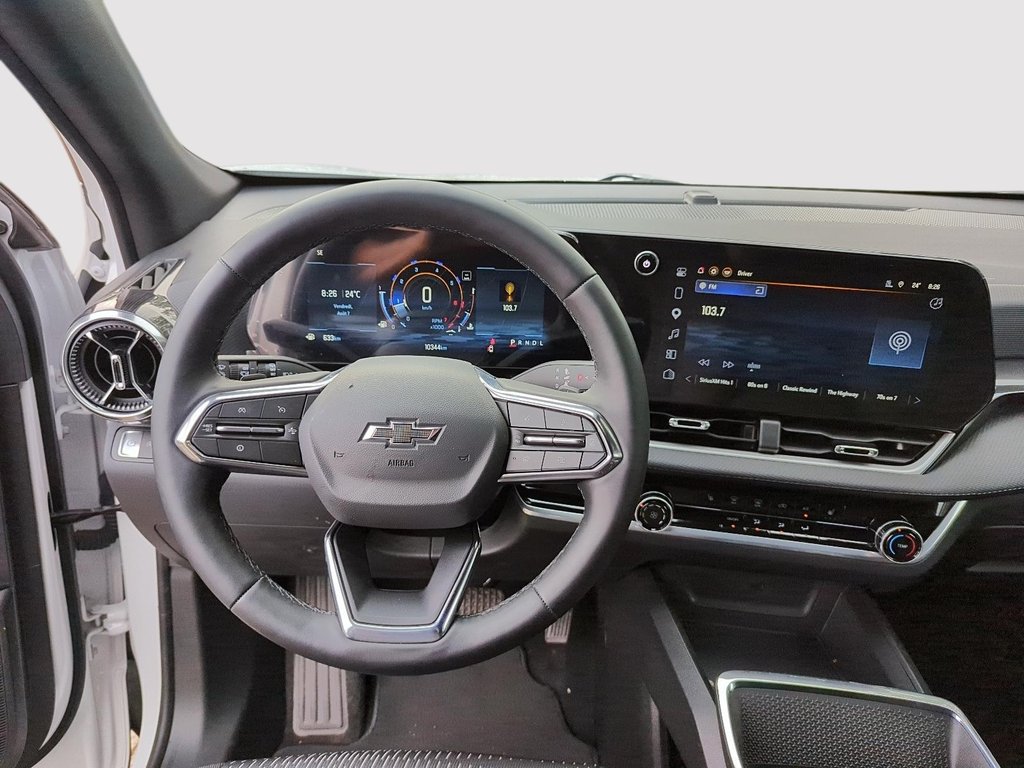 2026 Chevrolet Equinox LT in Drummondville, Quebec - 12 - w1024h768px
