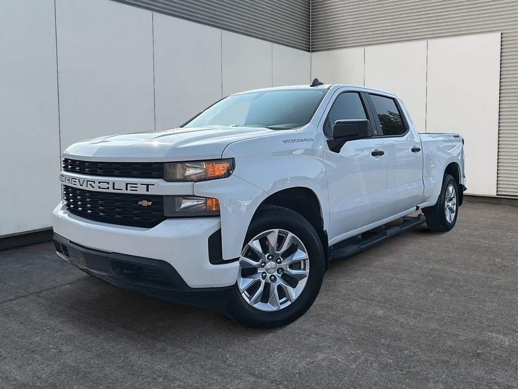 2020 Chevrolet Silverado 1500 Custom in Drummondville, Quebec - 1 - w1024h768px