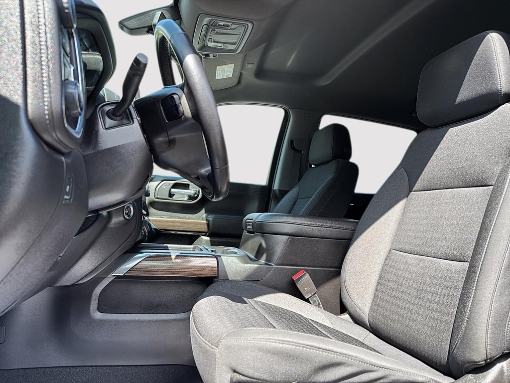 2021 Chevrolet Silverado 1500 RST in Drummondville, Quebec - 7 - w1024h768px