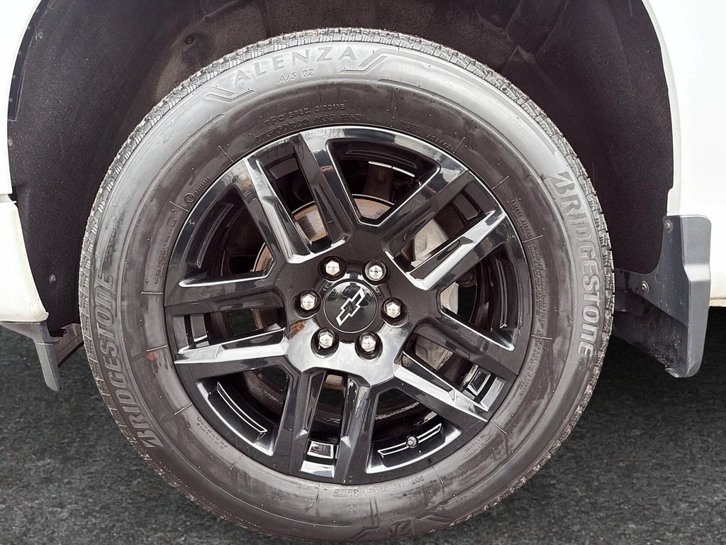 Chevrolet Silverado 1500 RST 2023 à Drummondville, Québec - 6 - w1024h768px