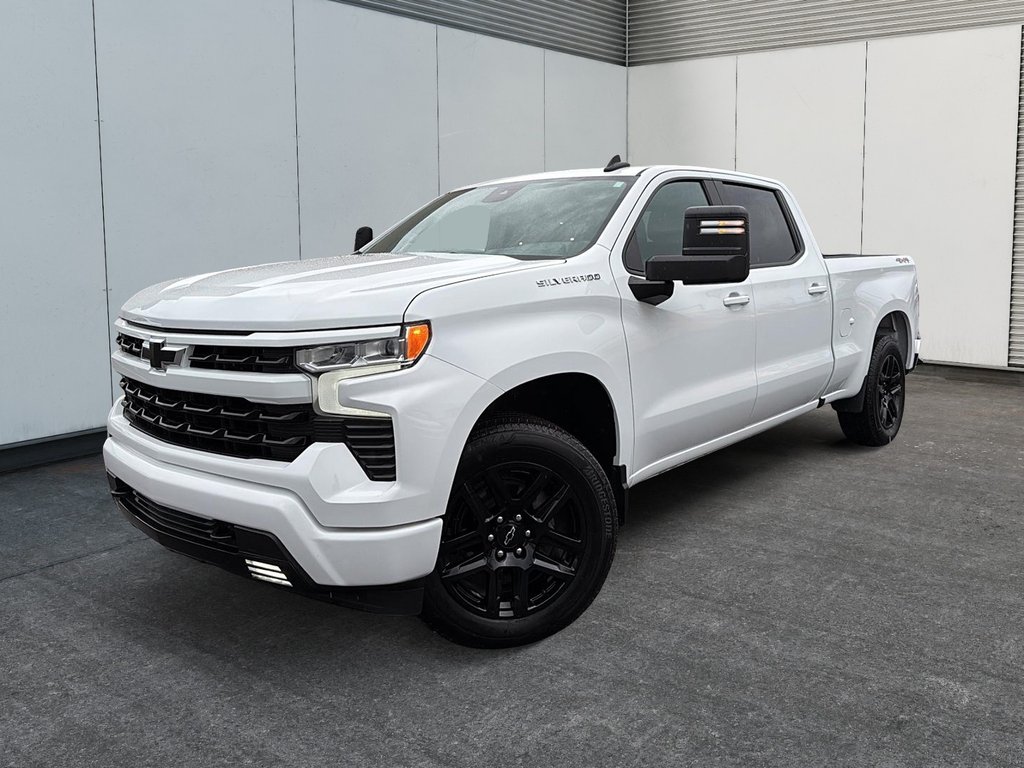 Chevrolet Silverado 1500 RST 2023 à Drummondville, Québec - 1 - w1024h768px