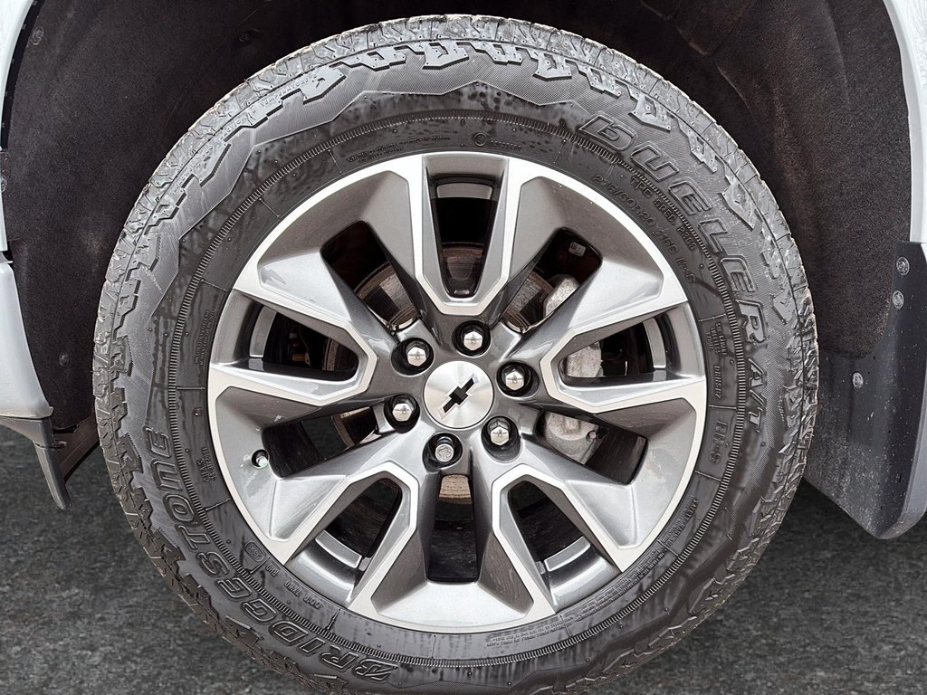 Chevrolet Silverado 1500 RST 2024 à Drummondville, Québec - 6 - w1024h768px
