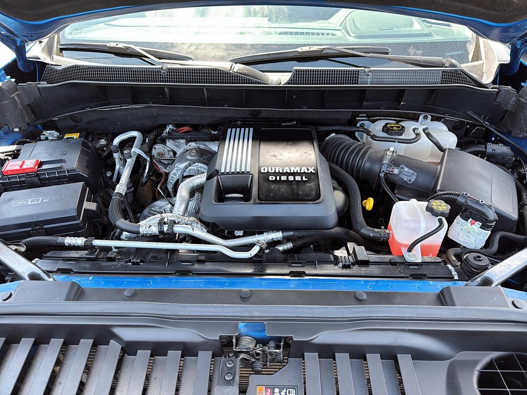 2024 Chevrolet Silverado 1500 RST in Drummondville, Quebec - 7 - w1024h768px