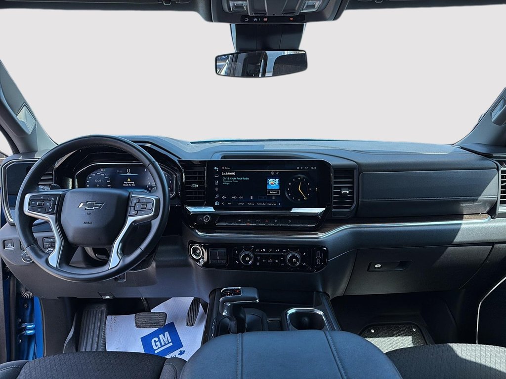 2024 Chevrolet Silverado 1500 RST in Drummondville, Quebec - 9 - w1024h768px