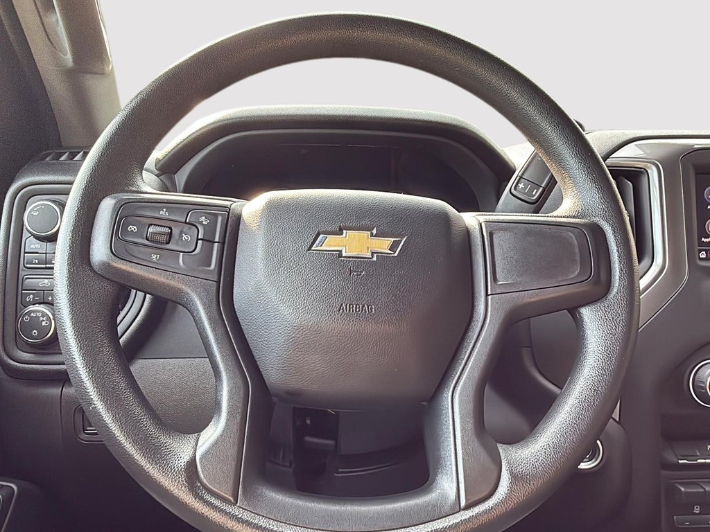 Chevrolet Silverado 1500 Custom 2024 à Drummondville, Québec - 13 - w1024h768px