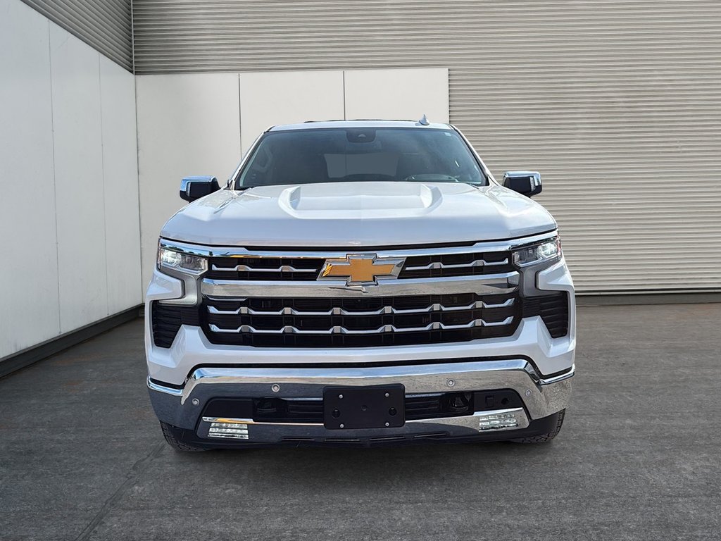 Chevrolet Silverado 1500 LTZ 2025 à Drummondville, Québec - 2 - w1024h768px
