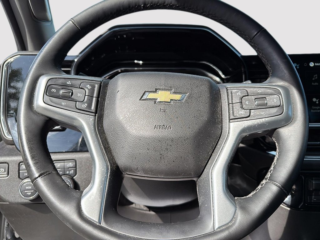 Chevrolet Silverado 1500 LTZ 2025 à Drummondville, Québec - 13 - w1024h768px