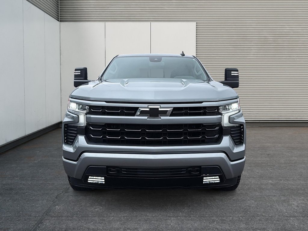Chevrolet Silverado 1500 RST 2025 à Drummondville, Québec - 2 - w1024h768px