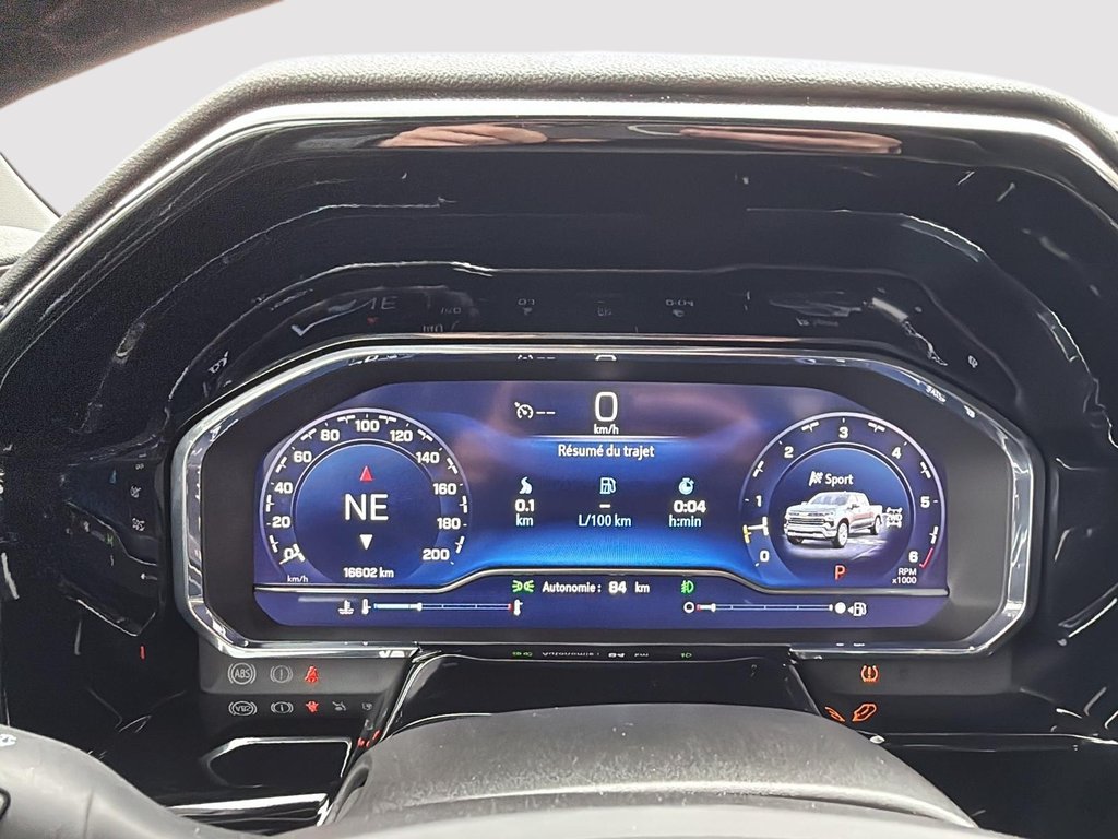 Chevrolet Silverado 1500 RST 2025 à Drummondville, Québec - 16 - w1024h768px