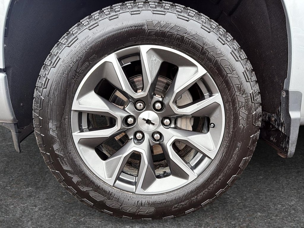 Chevrolet Silverado 1500 RST 2025 à Drummondville, Québec - 6 - w1024h768px