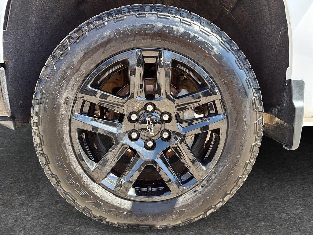 2025 Chevrolet Silverado 1500 LT Trail Boss in Drummondville, Quebec - 6 - w1024h768px