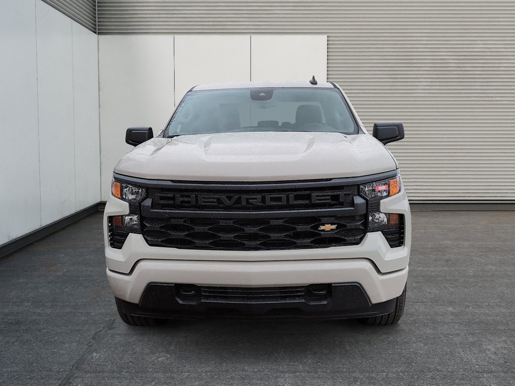 2026 Chevrolet Silverado 1500 Custom in Drummondville, Quebec - 2 - w1024h768px