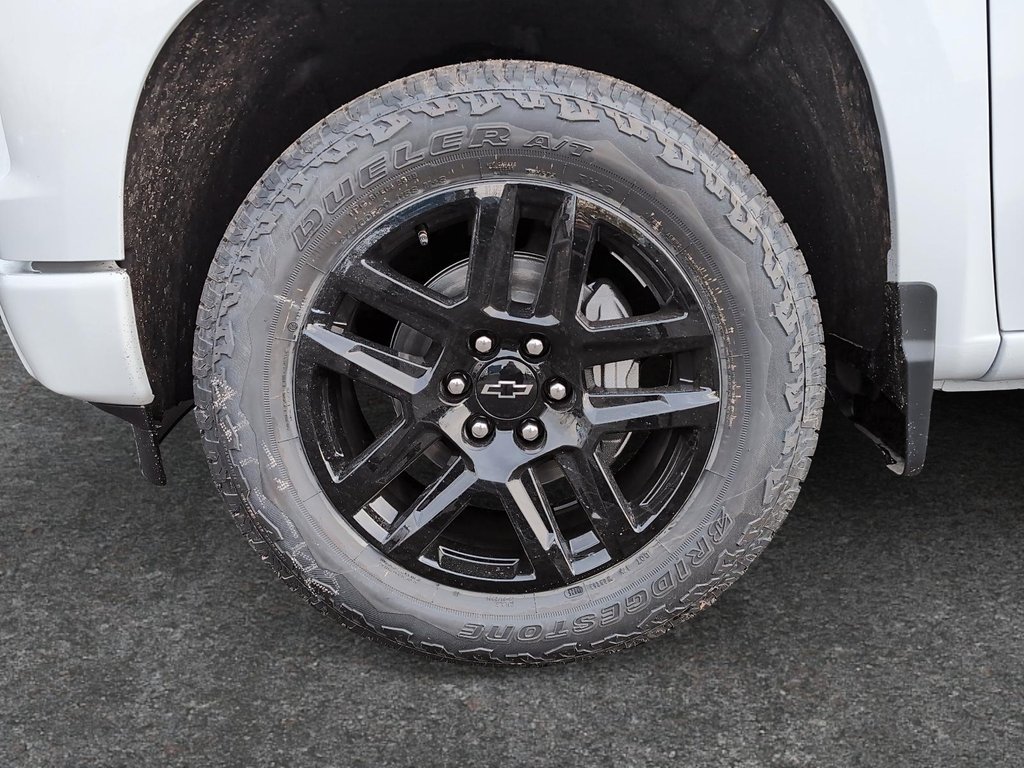 Chevrolet Silverado 1500 RST 2026 à Drummondville, Québec - 9 - w1024h768px
