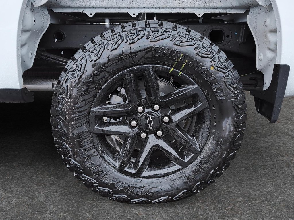 2026 Chevrolet Silverado 1500 Custom Trail Boss-6