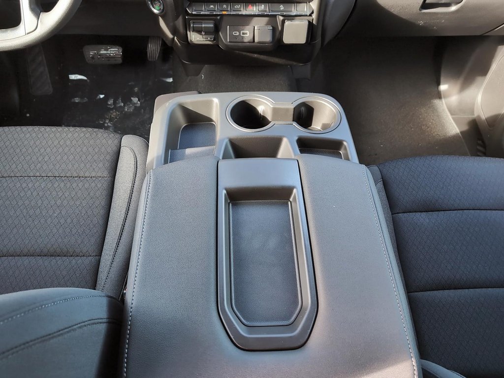 2026 Chevrolet Silverado 1500 Custom Trail Boss in Drummondville, Quebec - 13 - w1024h768px