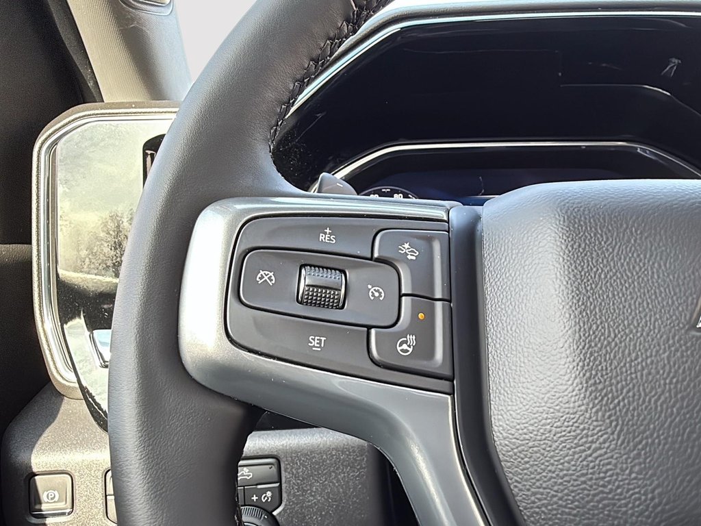 2026 Chevrolet Silverado 1500 RST in Drummondville, Quebec - 12 - w1024h768px