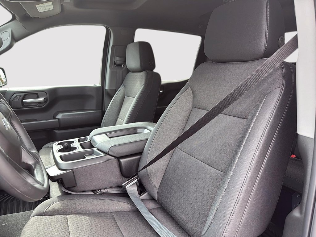 Chevrolet Silverado 1500 Custom Trail Boss 2026 à Drummondville, Québec - 8 - w1024h768px