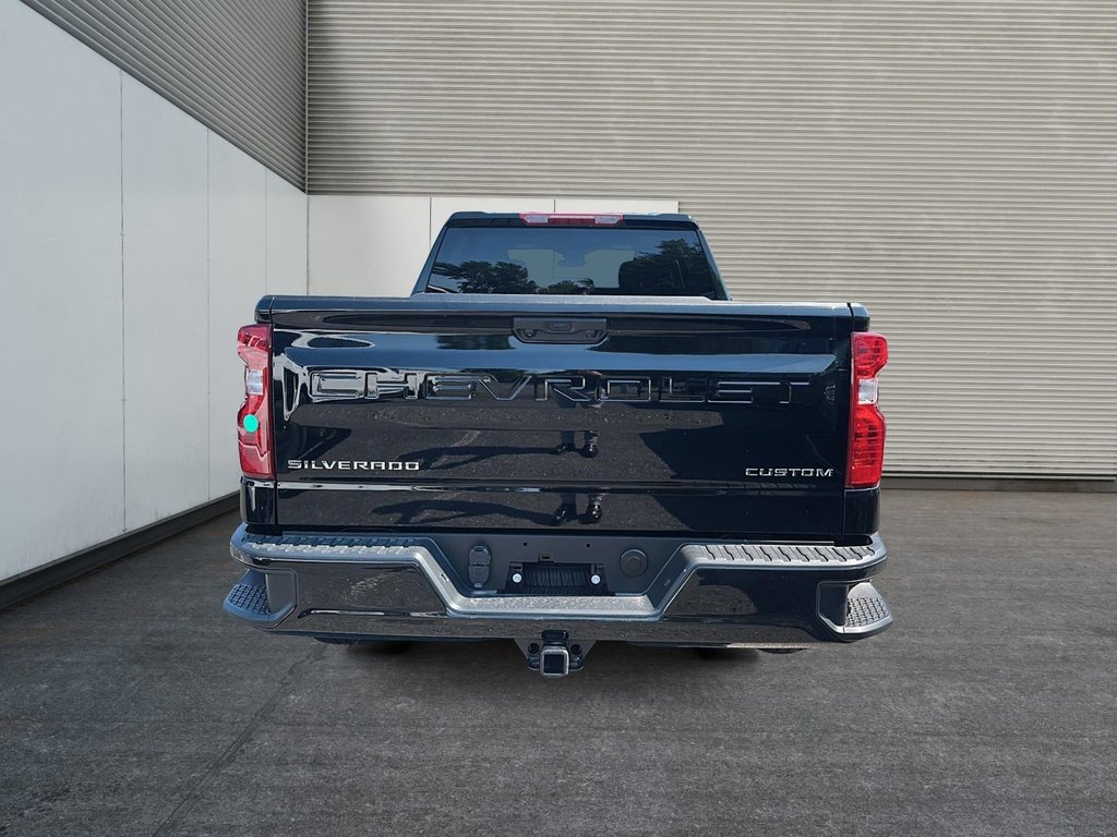 2026 Chevrolet Silverado 1500 Custom in Drummondville, Quebec - 3 - w1024h768px
